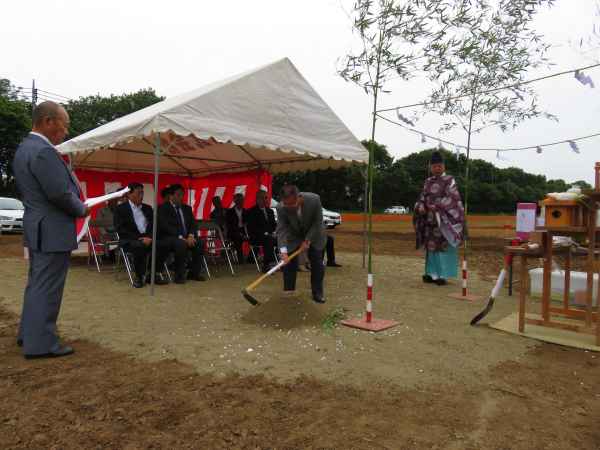 ㈱関商運輸下妻配送センター